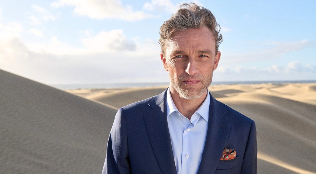 Costume deux-pièces bleu marine en tissu 100% laine Fresco – Uniti les nouveaux ateliers homme