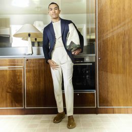 Veste sur mesure casual gaufrée bleu marine en tissu carnet Les nouveaux ateliers paris