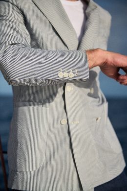 Veste croisée seersucker en tissu laine et soie - de la Collection Mare